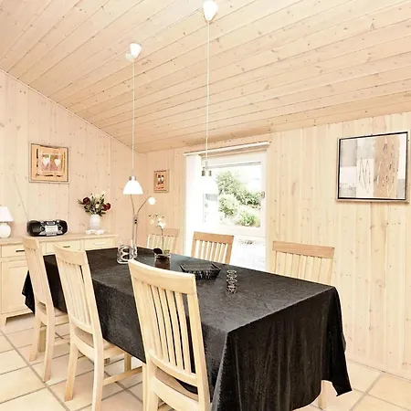 Holiday home Three-bedroom In 28 Oksbol (Syddanmark)