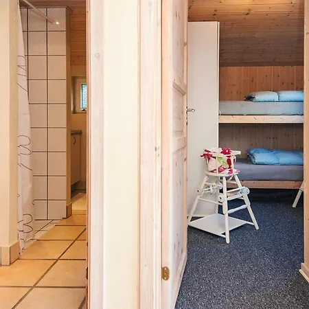 Three-bedroom In 28 * Oksbol (Syddanmark)