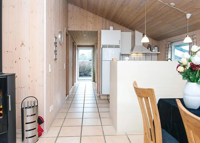 6 Person In Oksbol-by Traum * Oksbøl